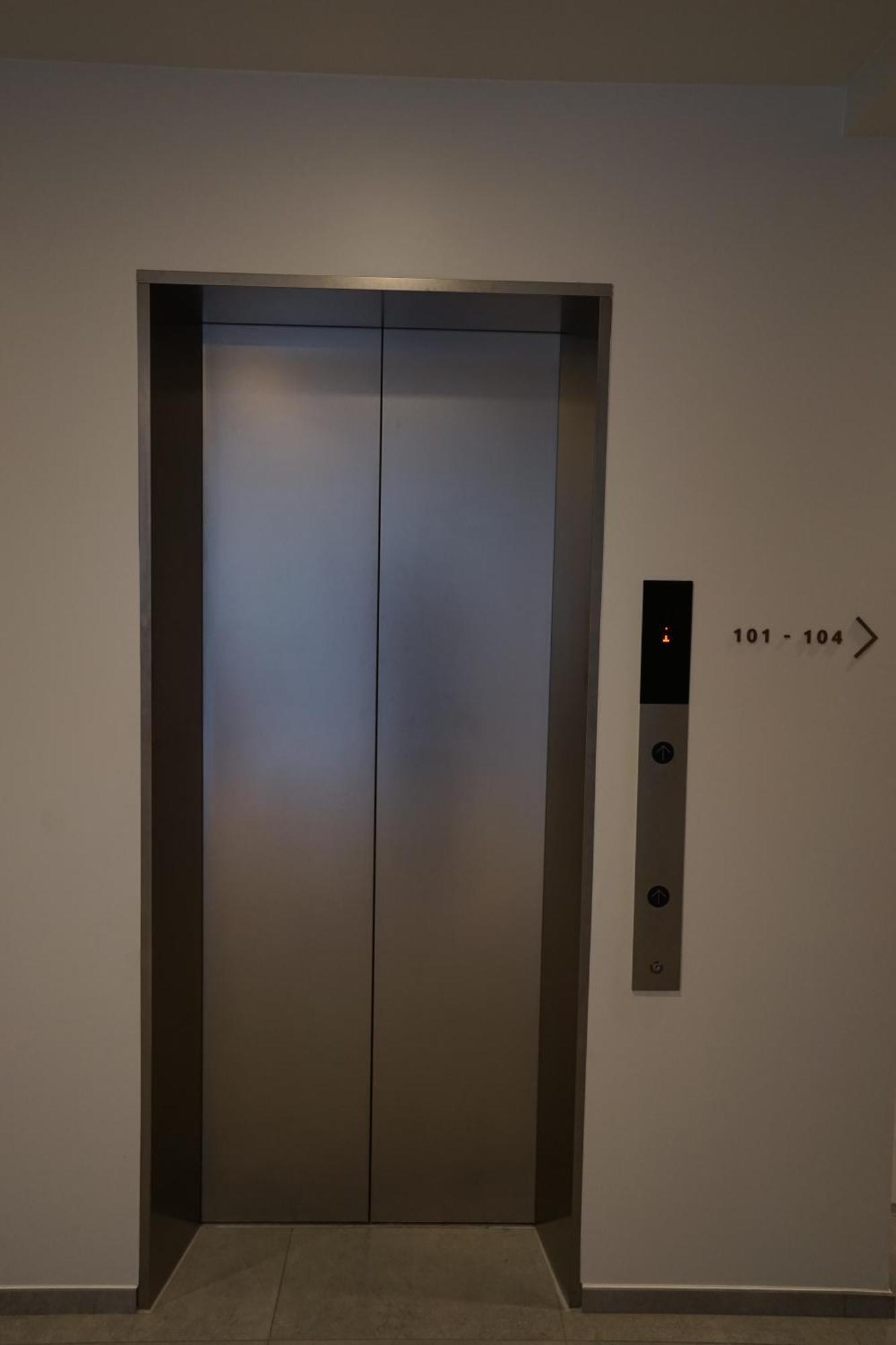 Da Haus Shinjuku Hotel Tokió Kültér fotó